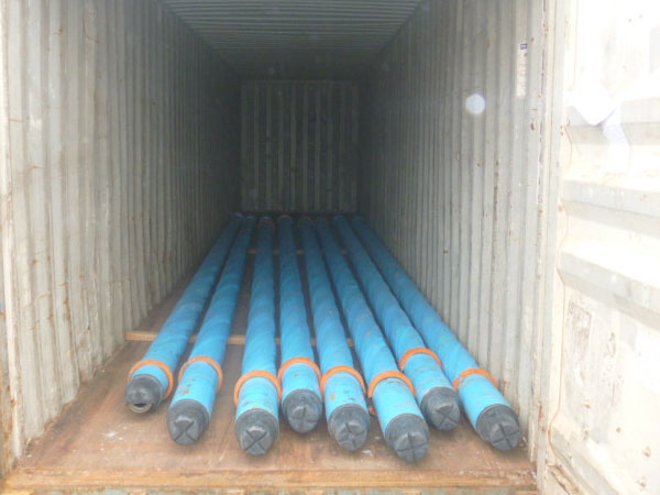 Integral heavy weight drill pipe